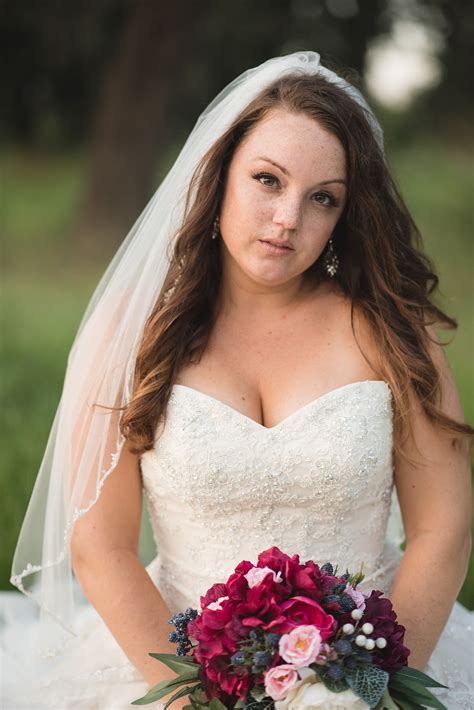Boulevard Oaks Bridal — ROMANTIC, ELEGANT, AND TIMELESS WEDDING AND