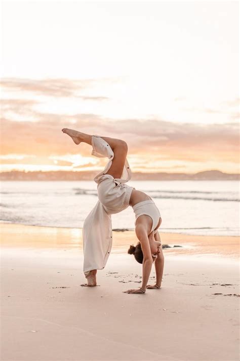 Namastarryn Gold Coast Yoga Photoshoot Alo Yoga Photoshoot Beach Yoga Poses Yoga Poses