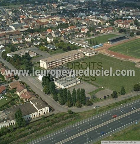 Photos aériennes de Hagondange 57300 Le Collège Paul Langevin