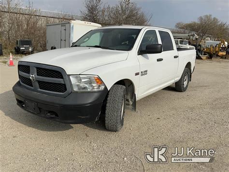 2018 Ram 1500 4x4 Crew Cab Pickup Truck For Sale 177 174 Miles Des Moines Ia Di767