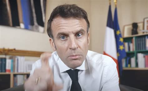 Jai été Mal Compris Emmanuel Macron Revient Sur Lune De Ses