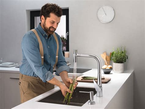 Kitchen faucets with Spray Switch and Select