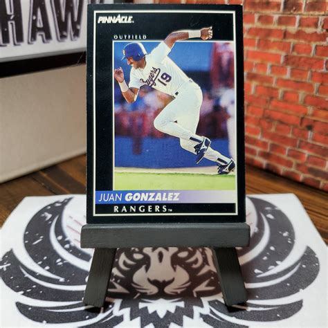 Juan Gonzalez 127 Prices 1992 Pinnacle Baseball Cards