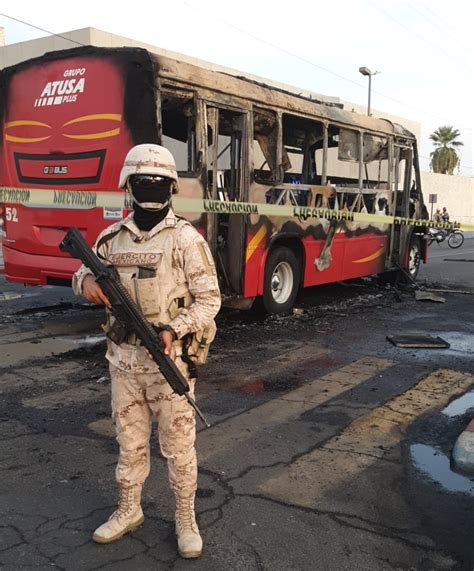 Quema De Camiones Y Taxis Generan Terror En Baja California Columna Ocho