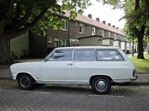 34 51 VX OPEL Kadett B LS Caravan Automatic 1973 Rare Luxu Flickr