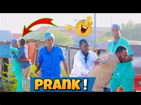 PUBLIC PRANK QALIIN XOOG AH Bile Aalta Baaquli Boy YouTube