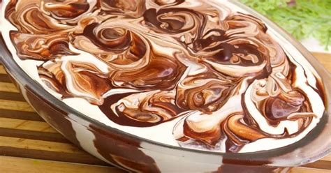 Sobremesa F Cil E Deliciosa Mousse De Ninho Trufada Na Travessa