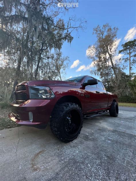 2018 Ram 1500 With 20x12 51 Hardrock Crusher And 33 12 5R20 Gladiator