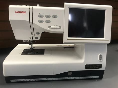 Janome Mc 11000