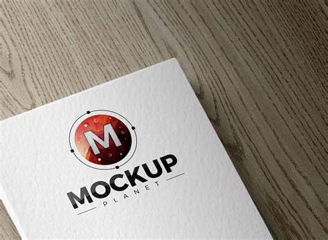 Free Texture Card Logo Mockup Psd With Wooden Background Mockup