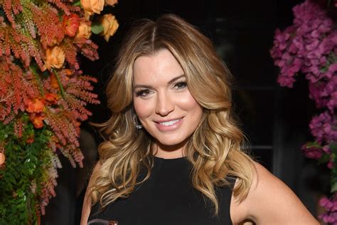 lindsay hubbards ongoing drama    apartment