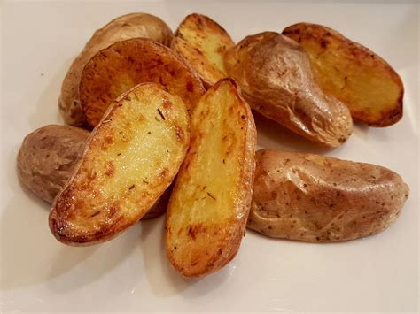 Pommes De Terre Au Four Superpapacuisine Recettes Faciles Et Rapides