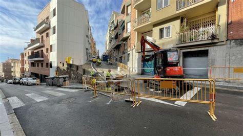 En marxa les obres de millora de la cruïlla dels carrers Rubens i Móra