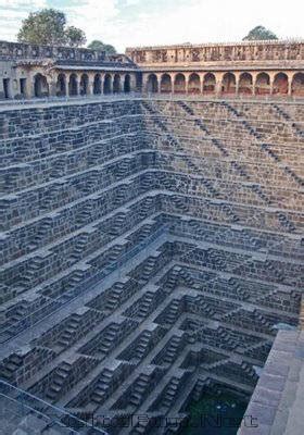 Chand Baori StepWell Rajasthan India - Amazing Architecture - XciteFun.net