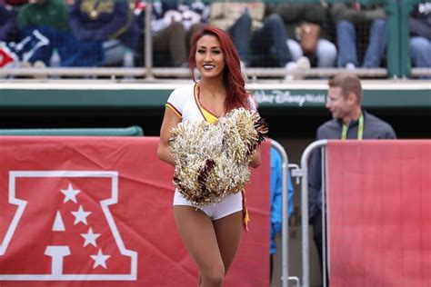 Pin On Redskins Cheerleaders