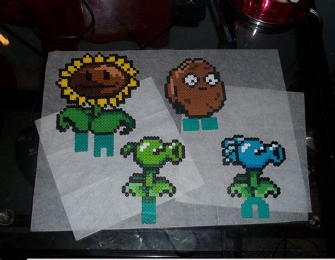 Plants Vs Zombies Perler Close Up By Libbyseay On Deviantart Diy Perler Beads Perler Bead