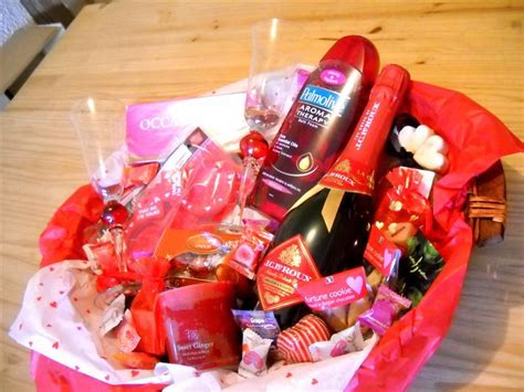 Naughty Valentines Day T Baskets For Him Valentines Day Ideas Valentine S Day T