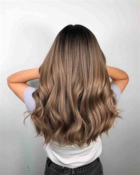 14 Chestnut Brown Hair Colors You Gotta See Next (Photos)