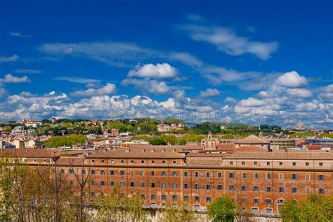 Horizonte De Centro Hist Rico De Roma Sobre Trastevere Imagen De