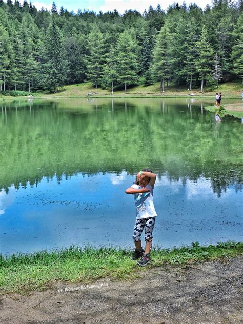 Il Lago Della Ninfa Intorno Al Monte Cimone