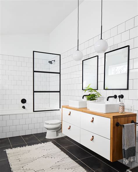 20 Bathroom Rug Ideas To Make Your Space A Relaxing Escape