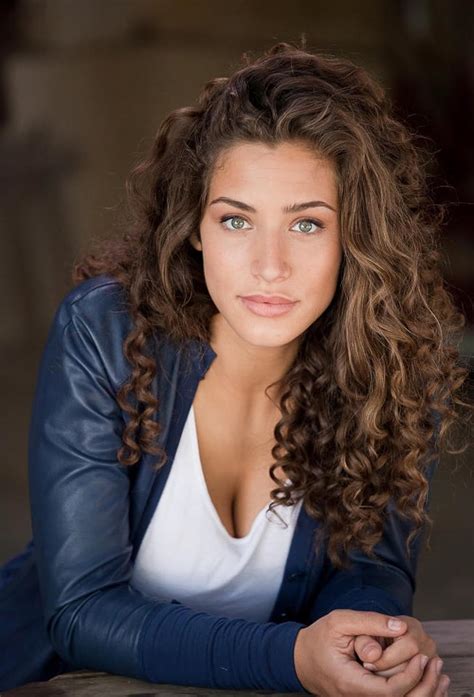 Manon Azem - Biography - IMDb