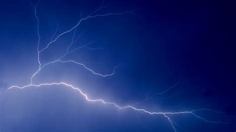 🔥 77 Cool Lightning Backgrounds Wallpapersafari