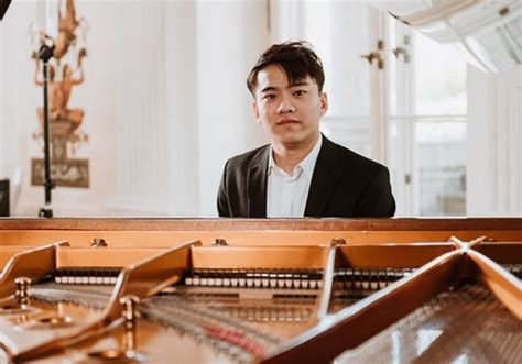 Nguyen Viet Trung Ist Vietnamese Bei Chopin Wettbewerb