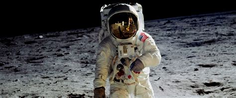 Buzz Aldrin Moon Apollo 11 Space Travel Historic 5K Wallpaper