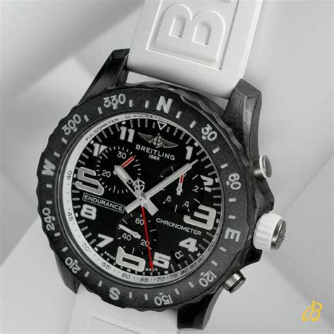 Montre Breitling Professional Endurance Cadran Noir Bracelet Blanc 44mm