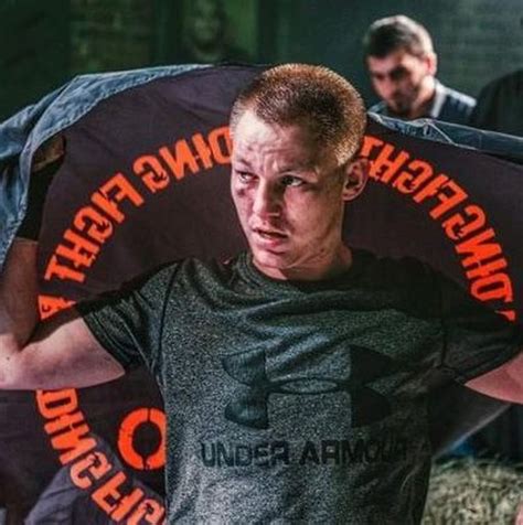 Интервью с чемпионом Hardcore FC Тимур Золотой Мусаев конфликт Конора