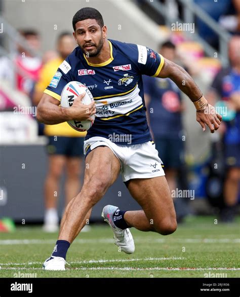 Nene Macdonald Leeds Rhinos Hi Res Stock Photography And Images Alamy