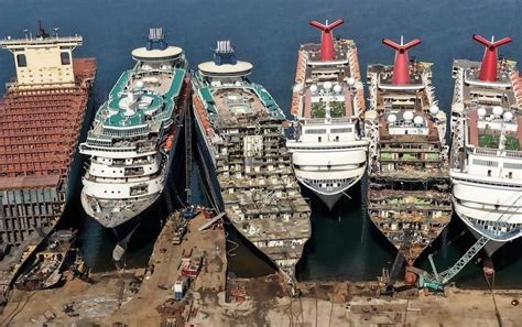 Cemitério de navios de cruzeiro assim tornou se Aliaga Mar Sem Fim