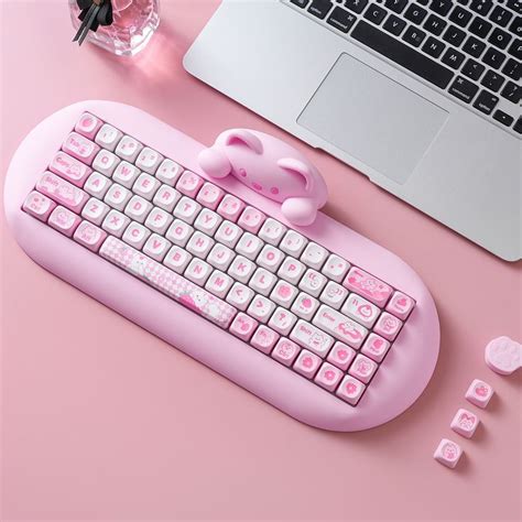 Yunzii C68 Pink 65 Hi Fi Cute Cat Hot Swap Nkro Ergonomic Wireless Rgb