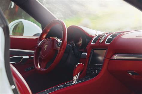Porsche Cayman 981 on Behance