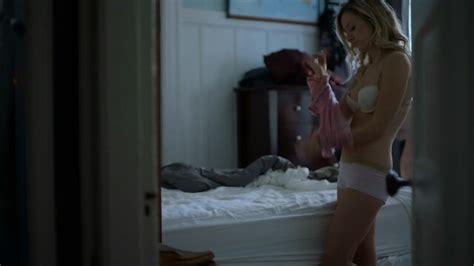 Nude Video Celebs Olivia Hamilton Sexy Hold Fast Good Luck 2020