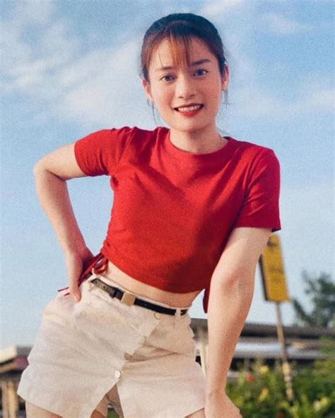 Hot girl tuyển nữ Việt Nam một thời bất ngờ giải nghệ theo chồng bỏ cuộc chơi