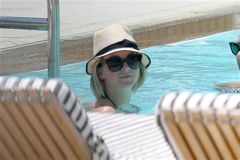 Hot Celebs Home Hot Photos And Hot Videos Hot World Celebs