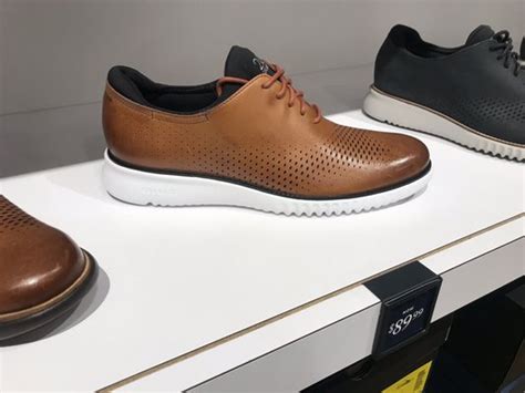 COLE HAAN OUTLET - Updated January 2025 - 11 Photos & 12 Reviews - 4976 Premium Outlets Way ...