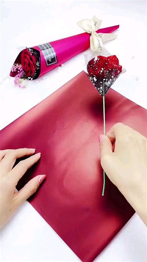 Step By Step Tutorial How To Wrap A Bouquet In Paper In 2024 Satin