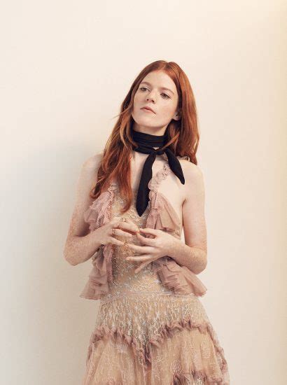 Rose Leslie NUDE