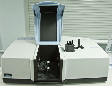 Lambda Uv Vis Nir Spectrophotometer Center For Optical And Laser