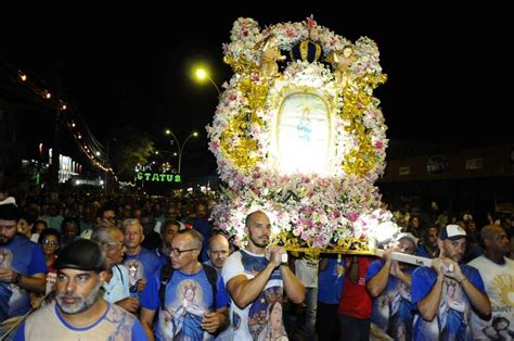 Milhares De Fi Is Festa Do Morro Da Concei O No Recife