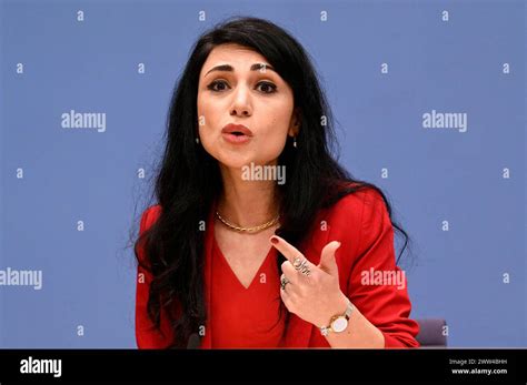 Eter Hachmann bei der Bundespressekonferenz Bündnis Zusammen für