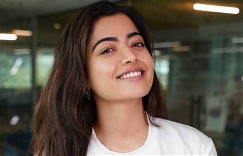 Zaathee Massala Ehagai Rashmika Ge Manager Vazeefa In Vaki Koffi Mihaaru