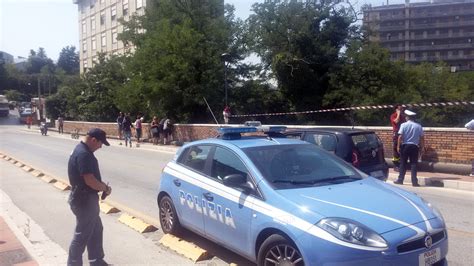 Foto Choc Ad Avellino Enne Si Lancia Dal Ponte Della Ferriera