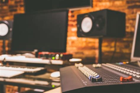 How To Make Ambient Music 9 Tips Musician Wave