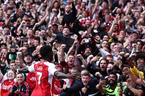 Gary Neville Slams Arsenal For Over Celebrating Bukayo Saka Goal