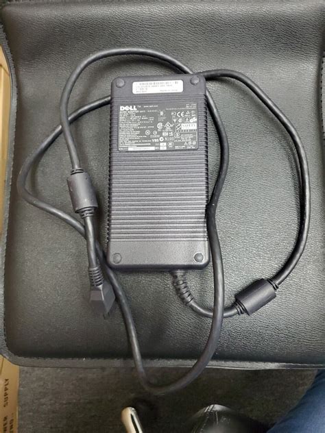 Y2515 Genuine Dell ADP 220AB B AC Adapter 12V 18A DA 2 Series 220W 8