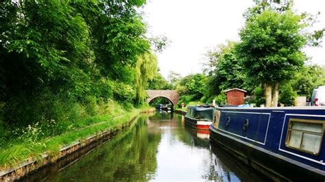 The Simple Pleasures Of A Canal Boat Holiday